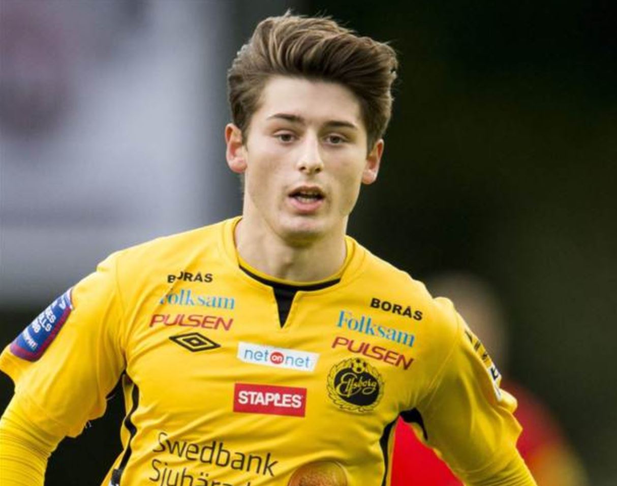 Arbër Zeneli shënon përsëri Albinfo