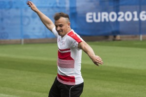 Xherdan Shaqiri: Për zviceranët ai është «Schakiri» ndërsa për shqiptarët «Schatschiri». bild: keystone