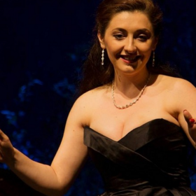 Elbenita Kajtazi, artistja më e dalluar në Hamburg, vlerësohet si kurorë e operës për vitin 2022