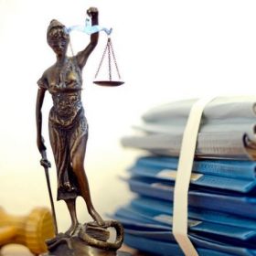 Gjykata Evropiane dënon Zvicrën: Të paraburgosurit iu mohua e drejta të shihte lindjen e fëmijës