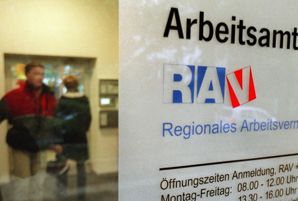 Zvicër: Rënie e vogël e shkallës së papunësisë