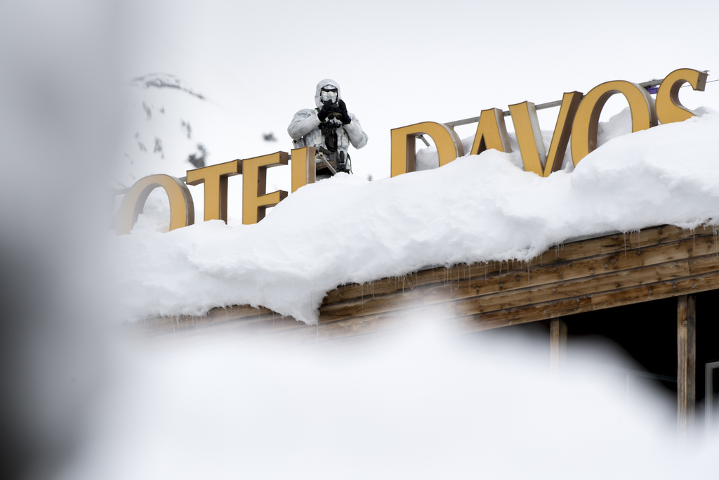 Ushtria zvicerane dërgohet në Forumin Ekonomik Botëror