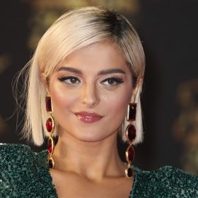 Bebe Rexha paralajmëron albumin e ri muzikor