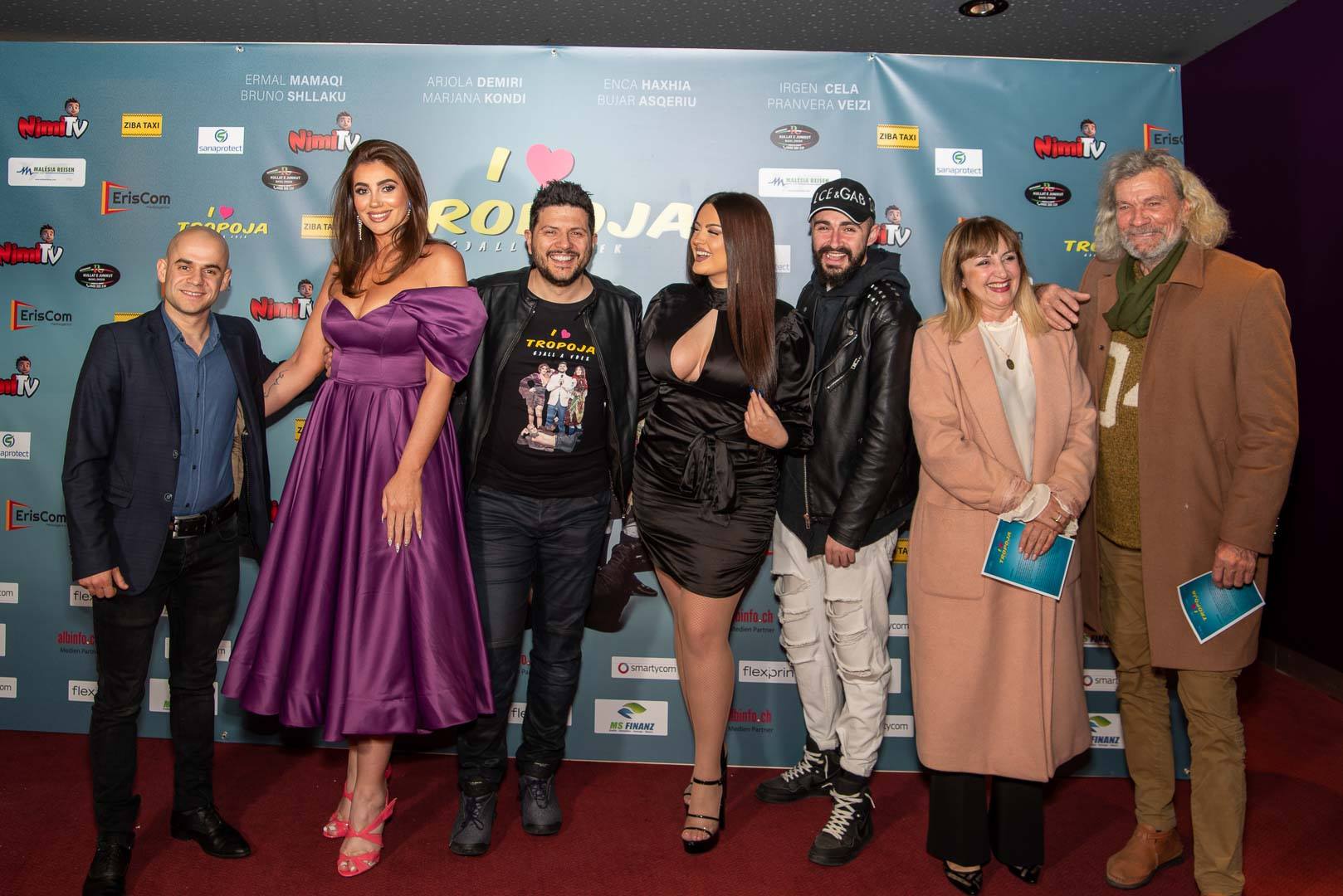Pritje e ngrohtë nga publiku shqiptar në Bernë për filmin "I love ...