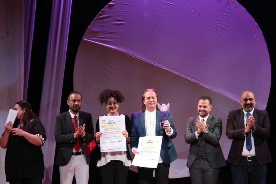“Ëndrrat e Hamletit” fiton çmimin kryesor në Festivalin Ndërkombëtar SITFY