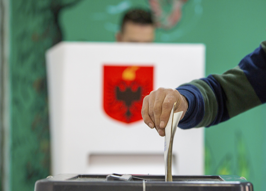 231 674 mërgimtarë kanë të drejt vote në Zgjedhjet e Shqipërisë