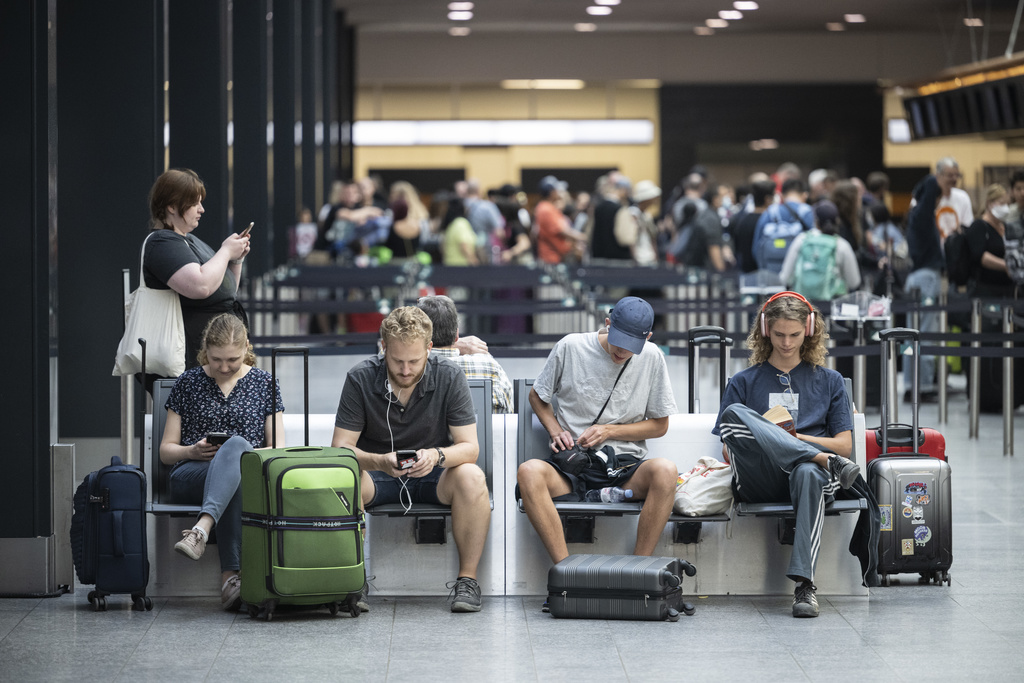 Fluturimet nga Zvicra në SHBA dhe Kanada arrijnë nivelet para pandemisë