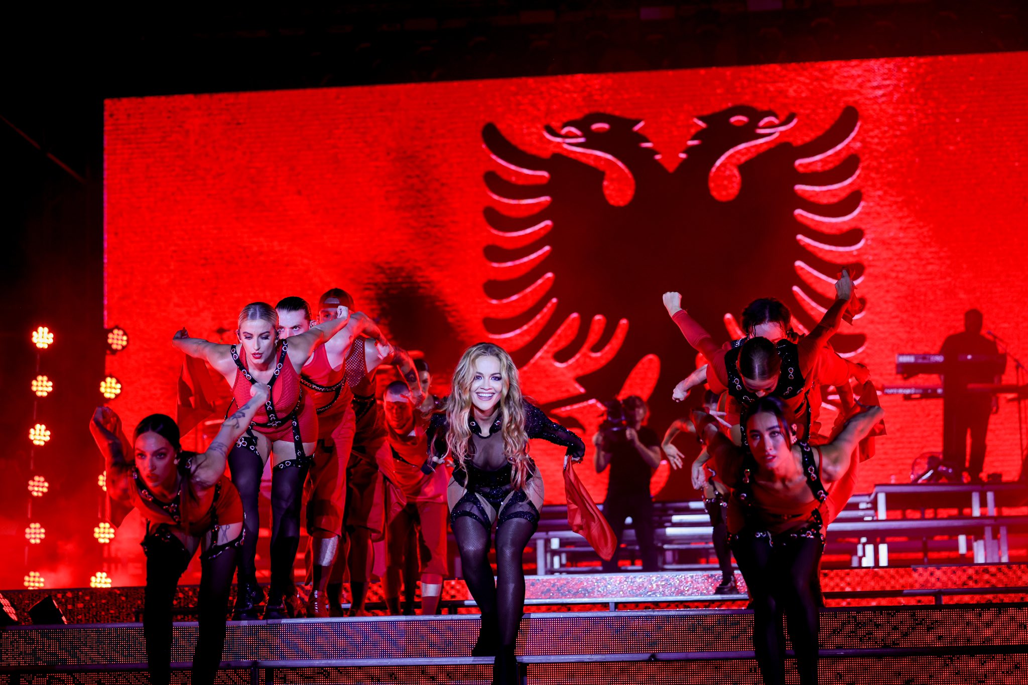 DailyMail: Koncerti madhështor i Rita Orës në Tiranë