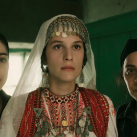 Filmi “Virgjëresha shqiptare” po bën gjiro në kinematë gjermane
