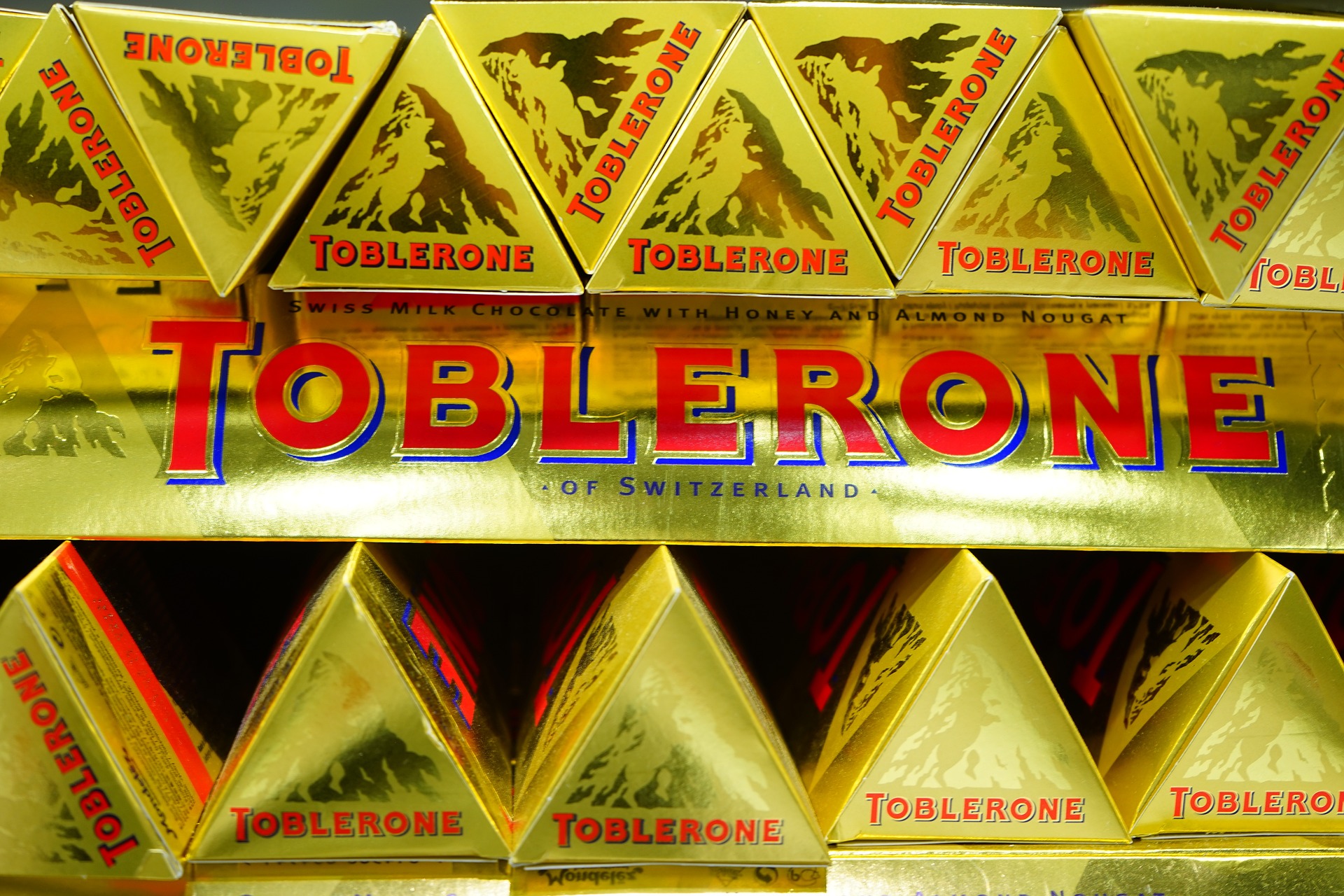 Toblerone rikthehet me simbolin zviceran – investim i ri në Bernë