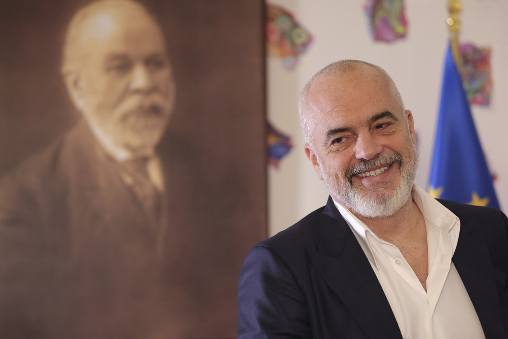 Me ftesë të Trump  Shqipëria pjesë e Bordit të Paqes për Gazën  Rama  Krenar për vendin tim