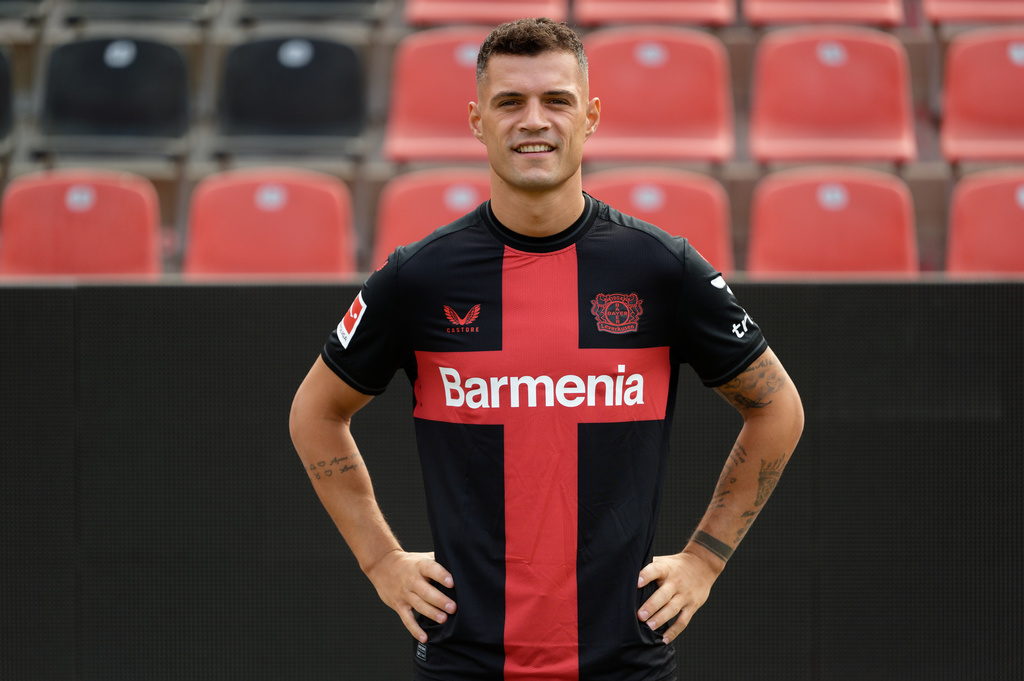 Presidenti i Leverkusenit: Granit Xhaka nuk është në shitje