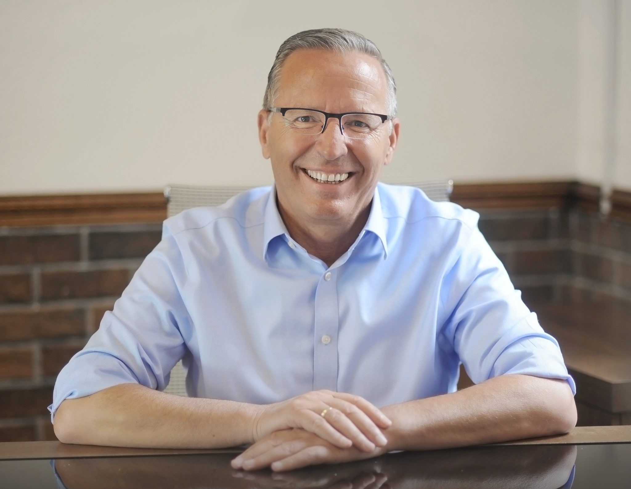 Bedri Hamza shpall kandidaturën për kryetar të Partisë Demokratike të Kosovës