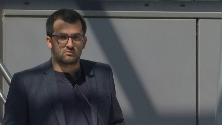 Prokuroria bastis shtëpinë e Shkëlzen Gashit  hetohet për  nxitje të përçarjes dhe mosdurimit 