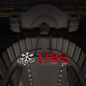 UBS konfirmon parashikimet e saj të rritjes për Zvicrën