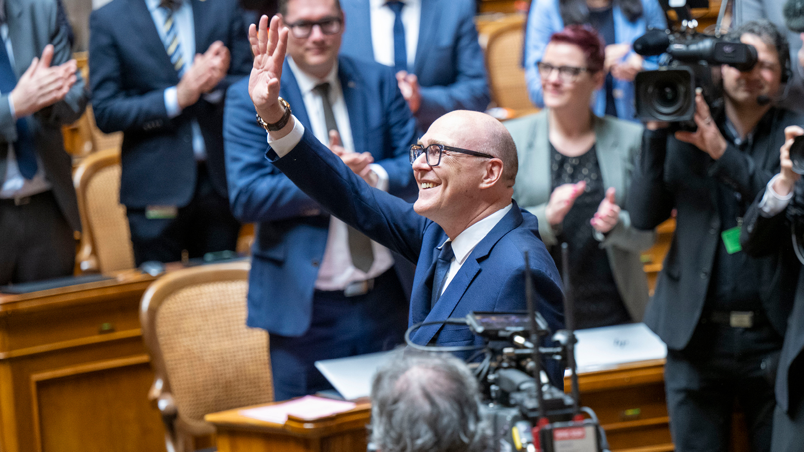 Cilat do të jenë sfidat për Pfister, i cili do të udhëheq Mbrojtjen