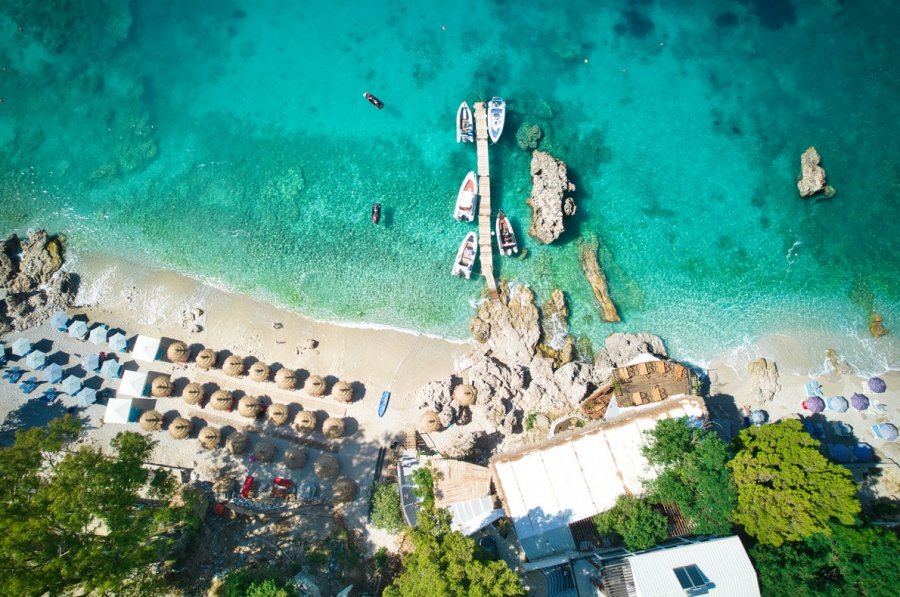 Faqja e njohur turistike: Dhërmiu parajsa e rivierës së fshehur