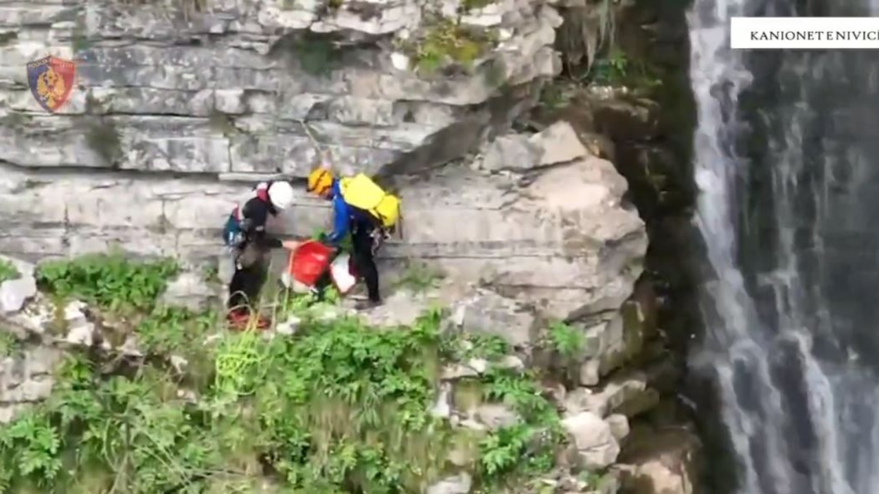 Si shpëtuan 7 turistë spanjollë në Kanionin e Nivicës në Shqipëri