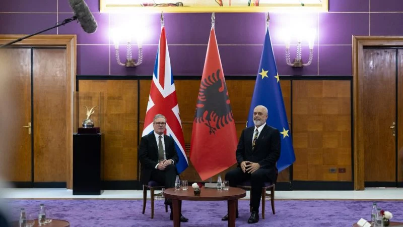 Takimi Rama-Starmer, nënshkruhen marrëveshjet e bashkëpunimit