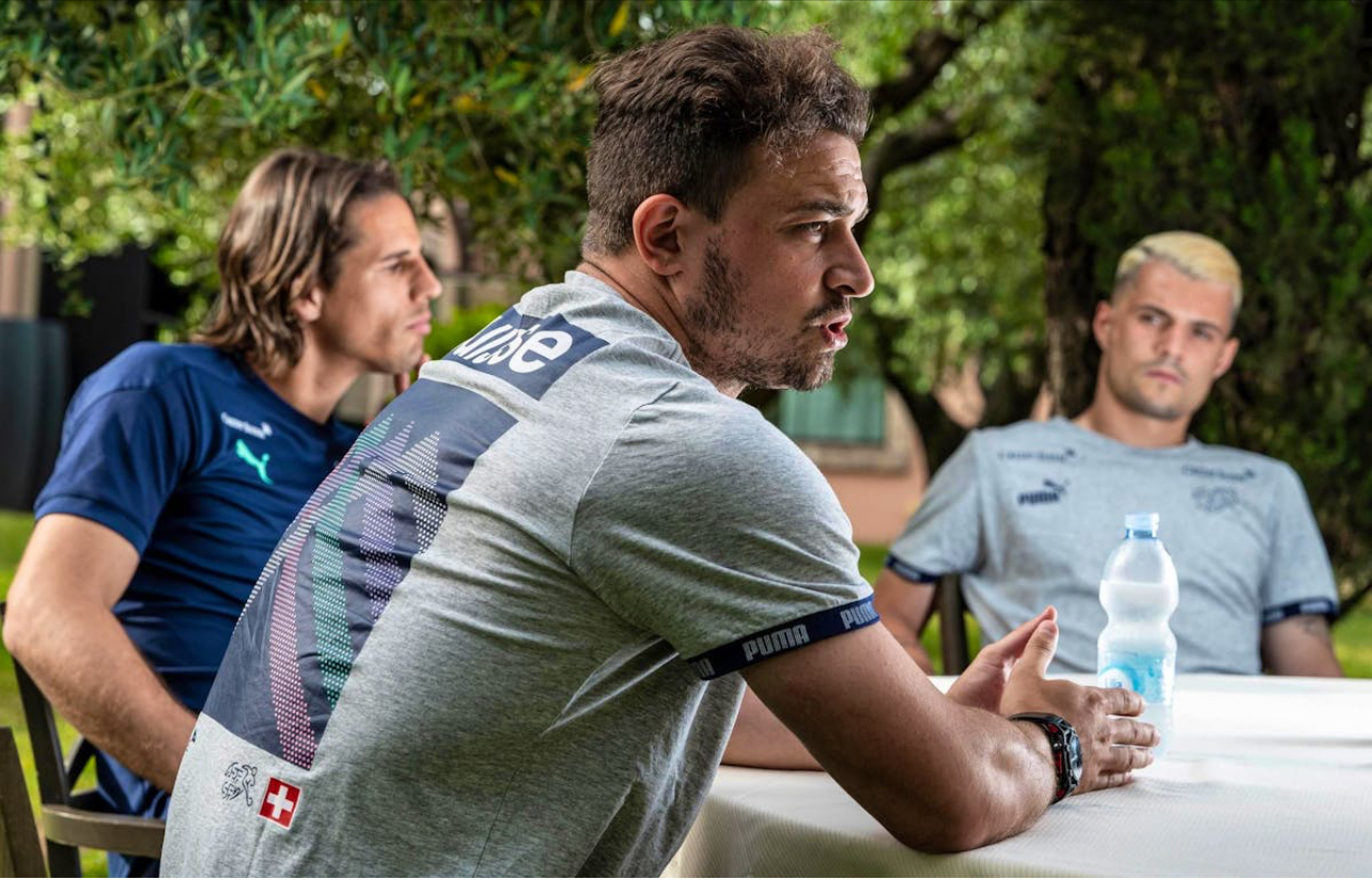 Ku i investojnë paratë Xhaka e Shaqiri?