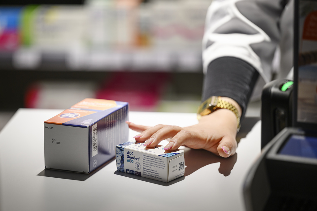 Të ardhurat nga ilaçet zvicerane ulen për shkak të uljes së çmimeve