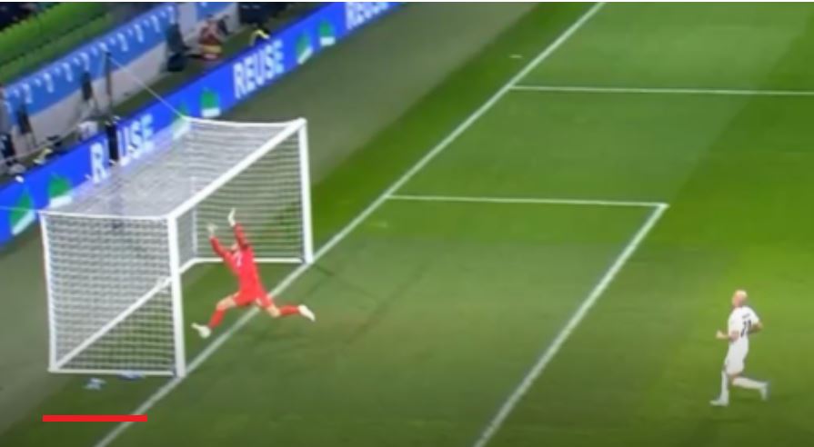 Autogol i sllovenëve  2 me 0 për Kosovën