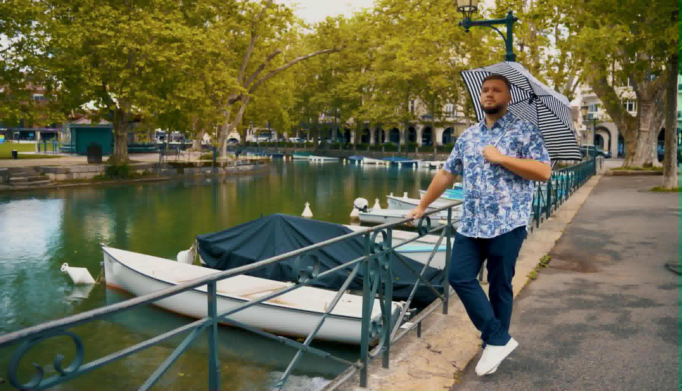 Elion Krasniqi publikon projektin e ri  Shieza e Saj 