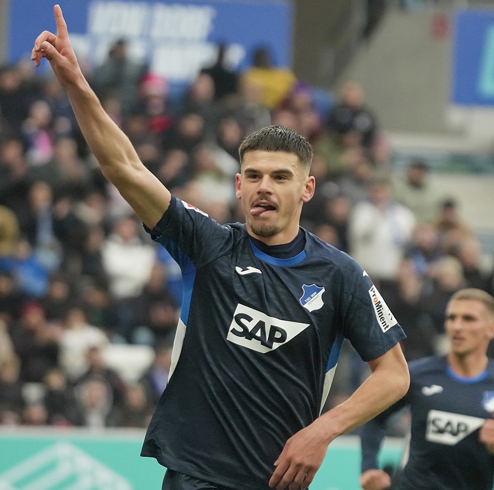 Albian Hajdari shënon golin e tij të parë në Bundesligë