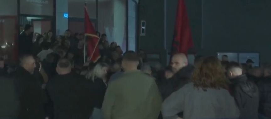 VV nis festën e fitores në Mitrovicë