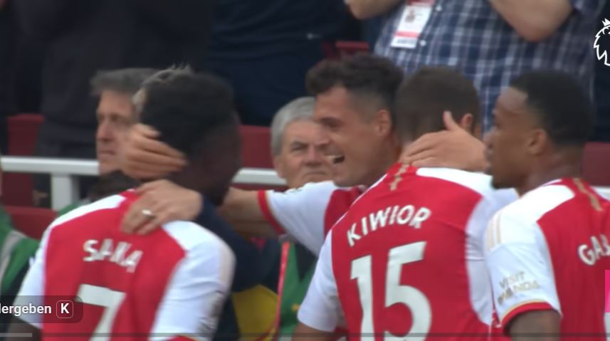 Zvicra kthen epërsinë me golin e Xhakës nga penalltia