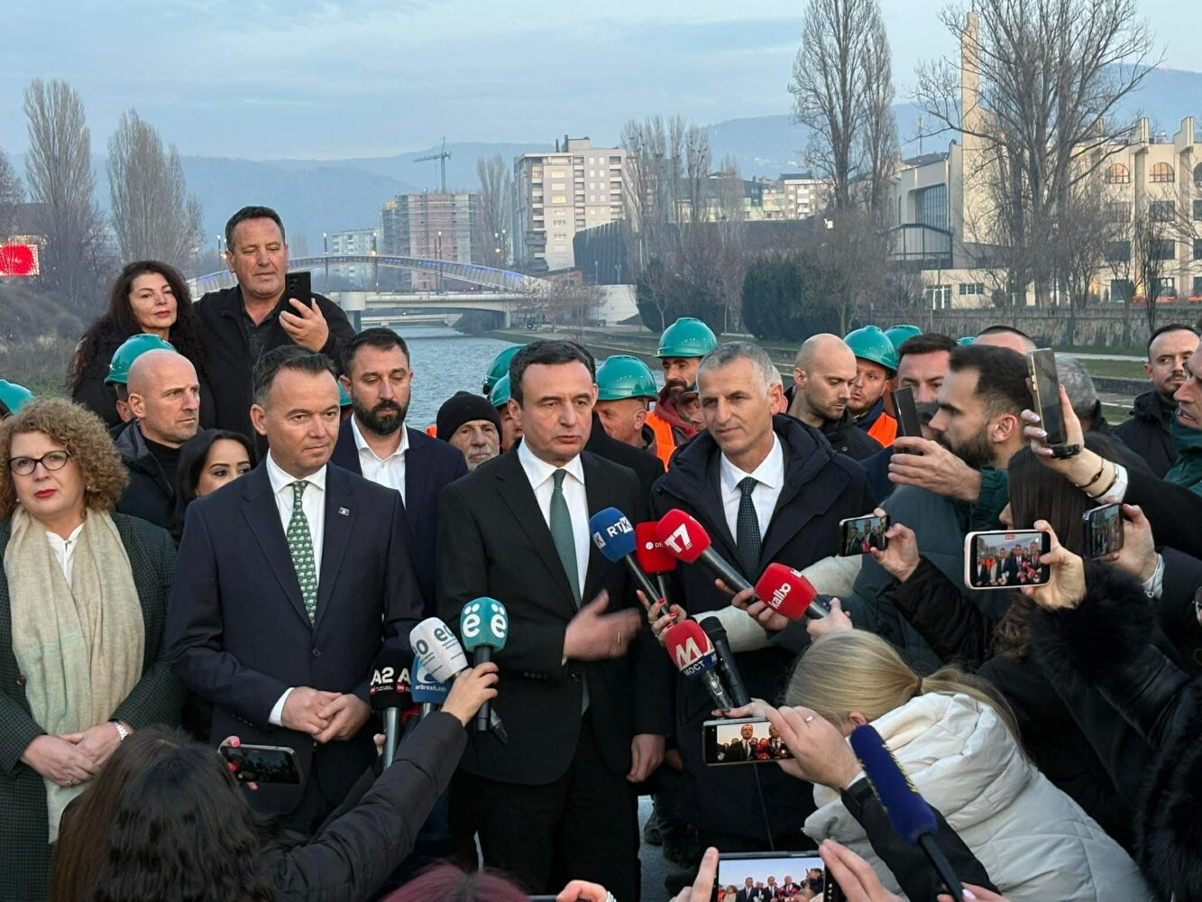 Kurti  Urat mbi Ibër janë të Mitrovicës dhe të mitrovicasve