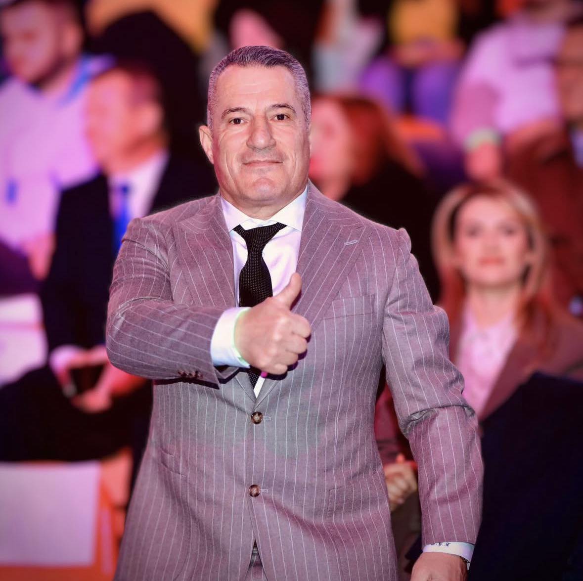 Ragip Xhaka jep dorëheqje nga kryetari i degës së PDK së në Zvicër