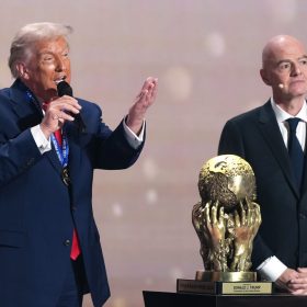 Finalja e Kupës së Botës nën hije të Trump dhe çmimeve të larta
