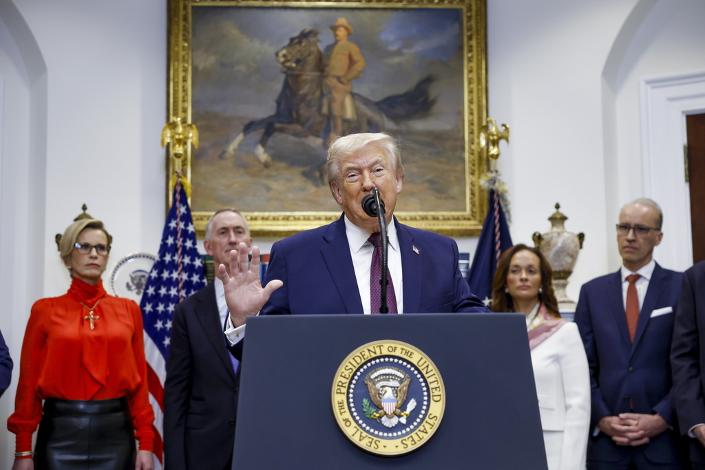 Emërimi i një të dërguari special  Danimarka dhe Grenlanda me deklaratë të përbashkët kundër vendimit të Trumpit