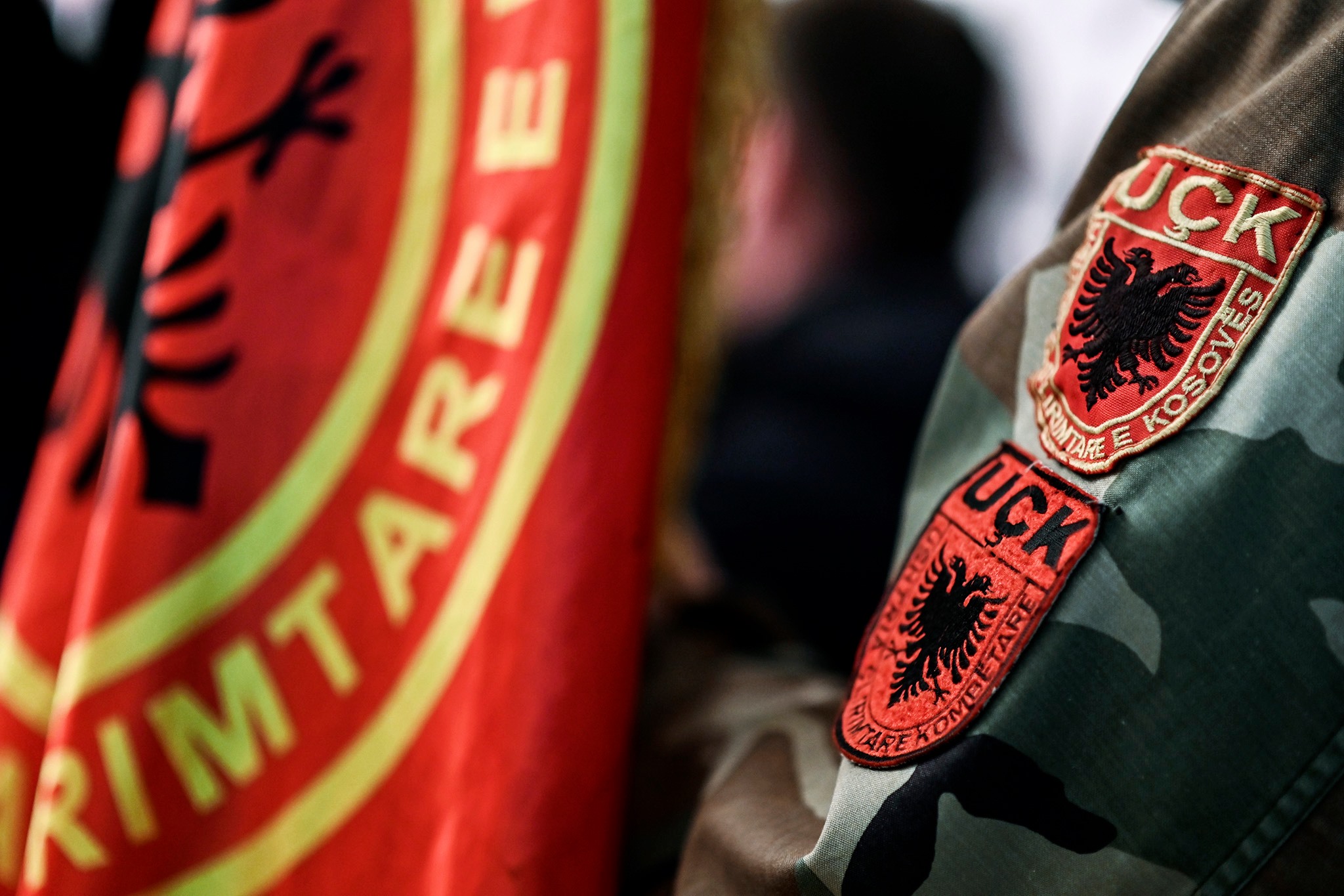 Thirrje për drejtësi  Shkupi i bashkohet protestave për ish krerët e UÇK së