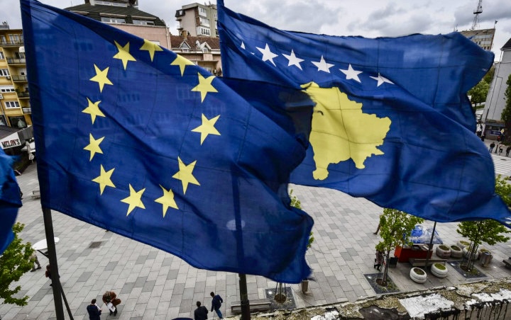 Komisioni Europian  50  të fondeve do të lirohen për Kosovën