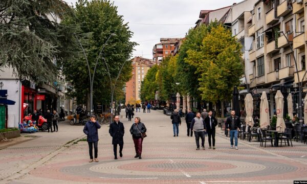 Komunat në veri votojnë për t u tërhequr nga Asociacioni i Komunave të Kosovës