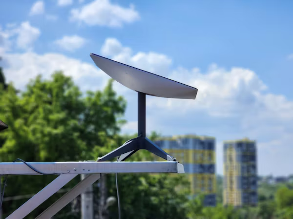 Niset peticion me 14,550 nënshkrime kundër antenave Starlink në Zvicër

