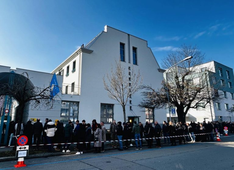 Konsullata e Kosovës në Cyrih  Informohuni për mënyrën dhe procedurat e votimit