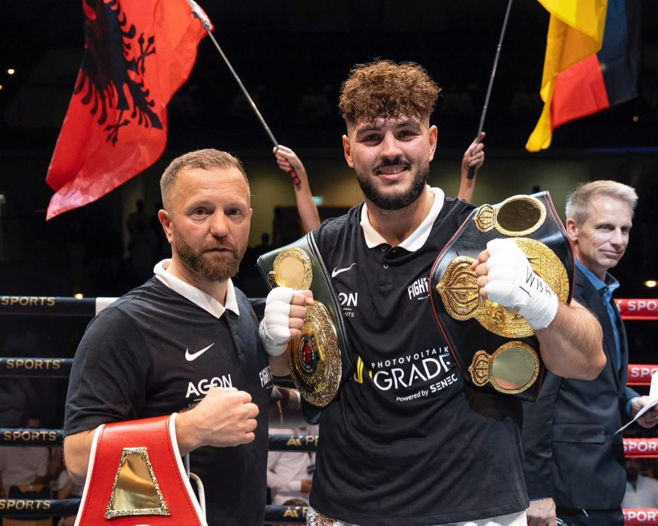 Bild  Boksieri shqiptar që humbi 50 kg dhe synon titujt në kategorinë e rëndë