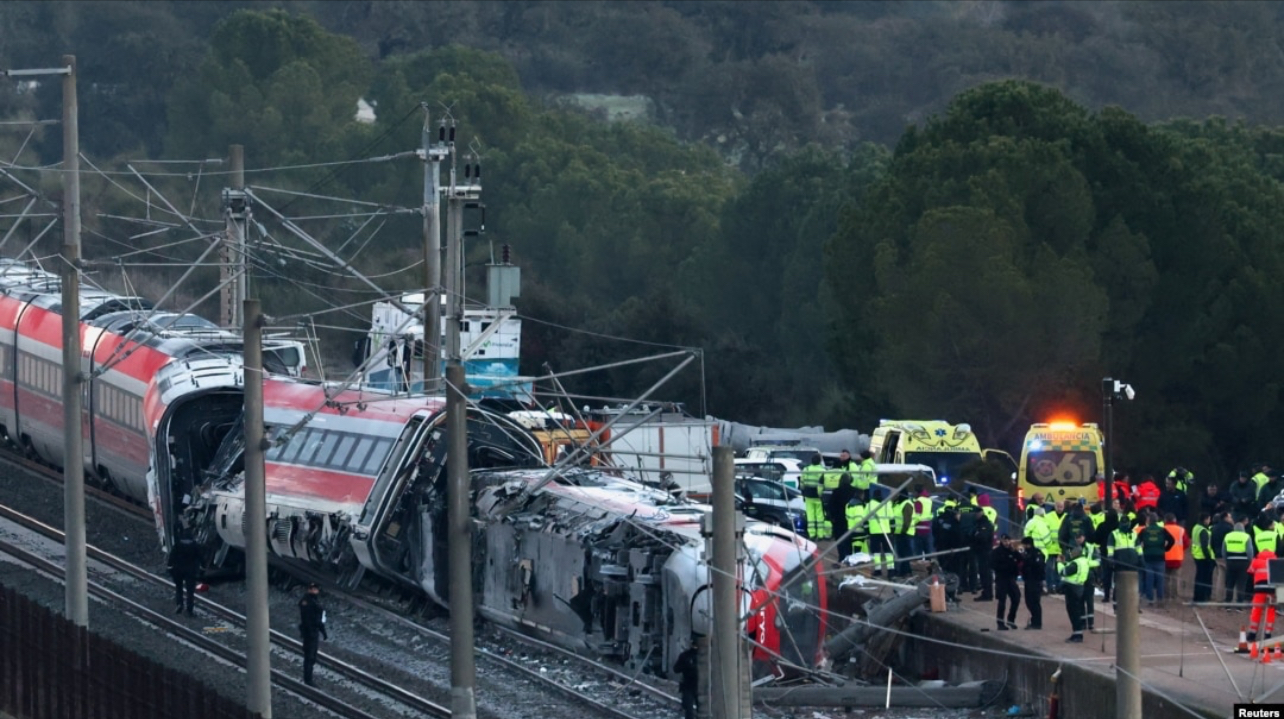 Spanja shpalli tri ditë zie  teksa rritet numri i viktimave nga përplasja e trenave