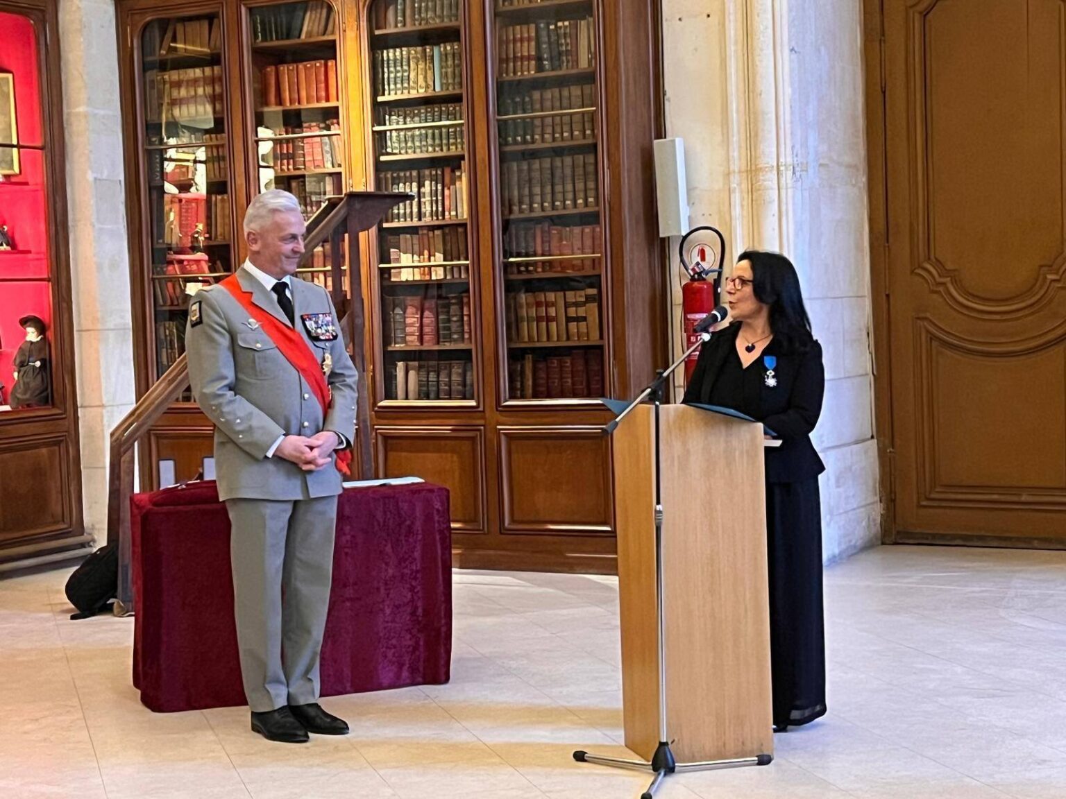 Pianistja franko shqiptare nderohet me dekoratën Kalorëse të Republikës Franceze