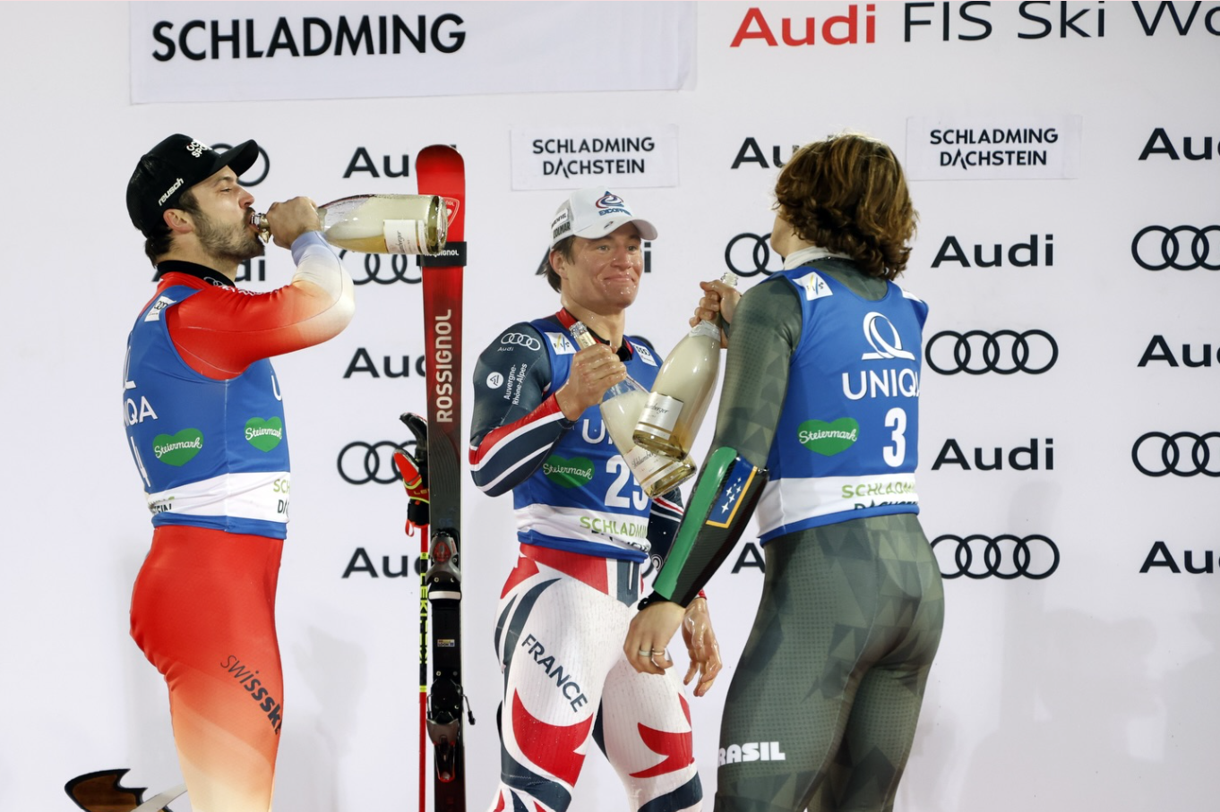 Alban Elezi Cannaferina siguron podiumin e parë në Kupën e Botës