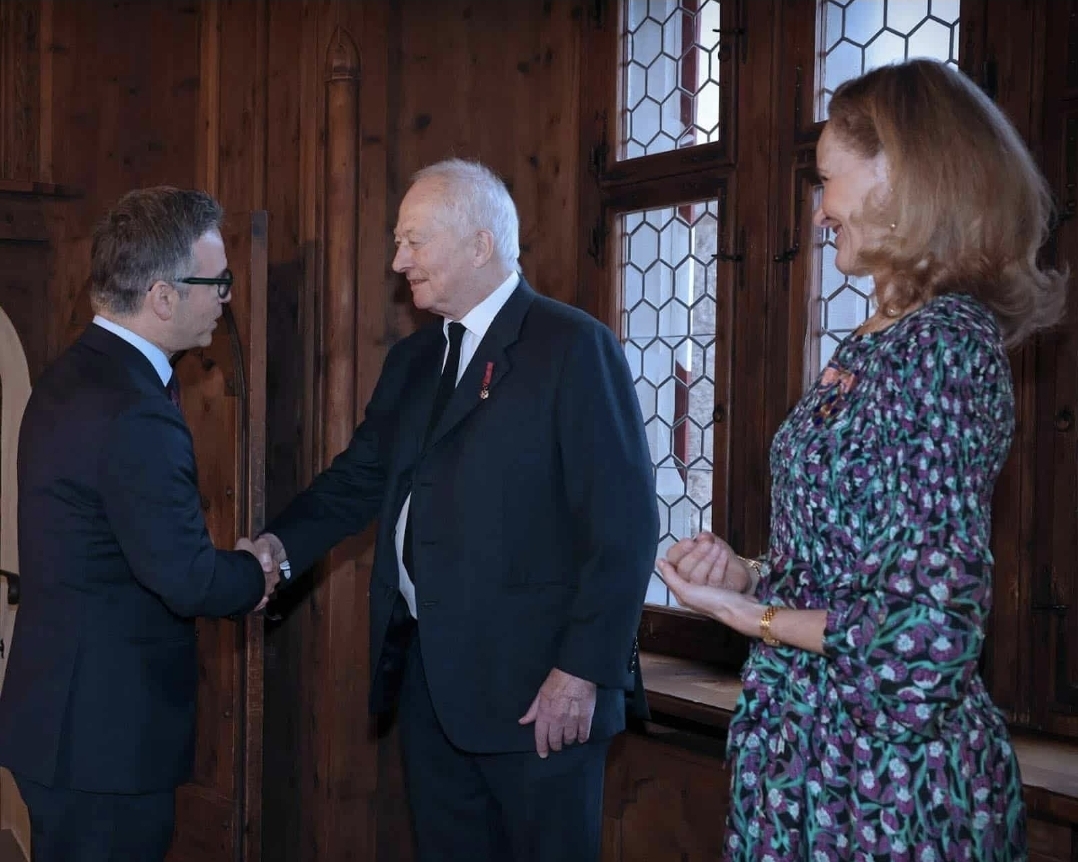 Ambasadori Latifi merr pjesë në pritjen solemne të Vitit të Ri në Kalanë e Vaduzit