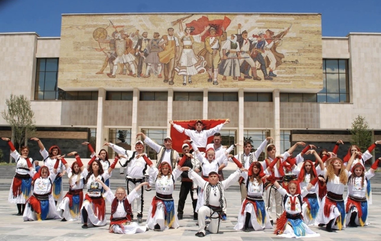 SHKA  17 SHKURTI    Një shtyllë e ruajtjes së kulturës dhe identitetit shqiptar në Austri