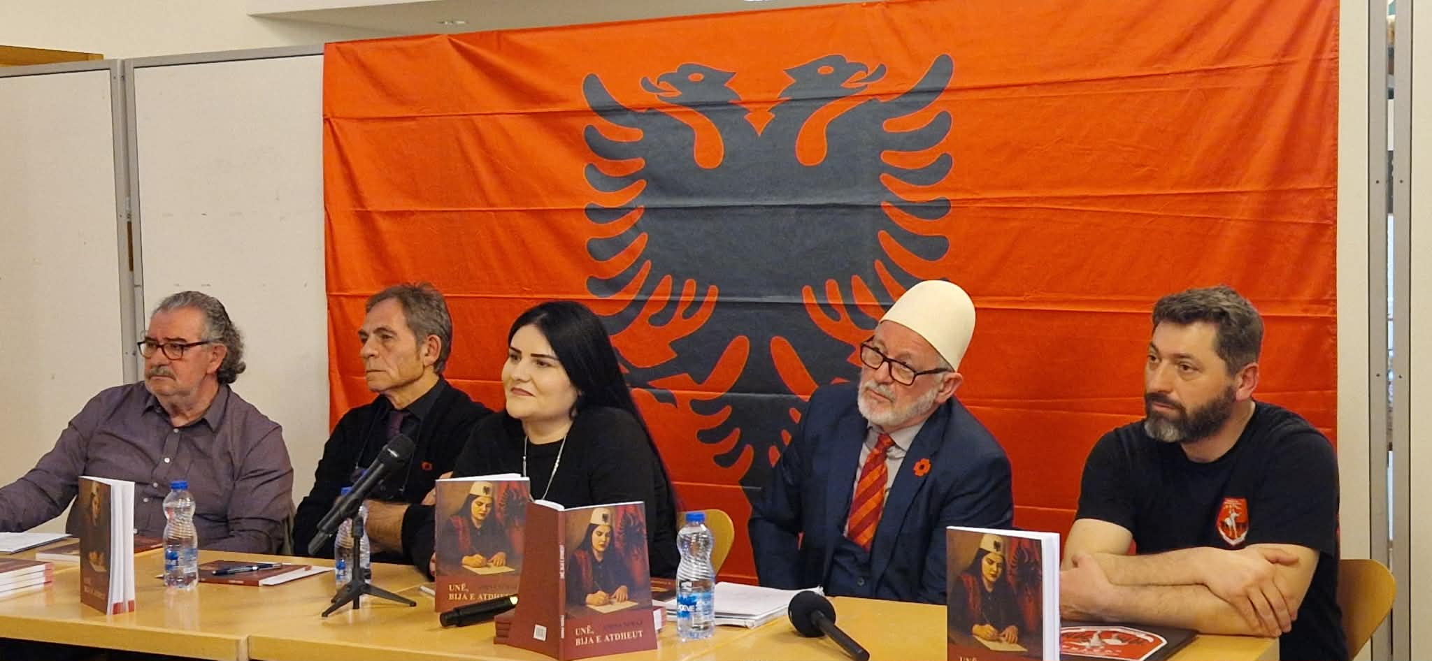 Amina Nuraj   Unë  bija e Atdheut   një rrëfim mbi identitetin shqiptar në Sanxhak