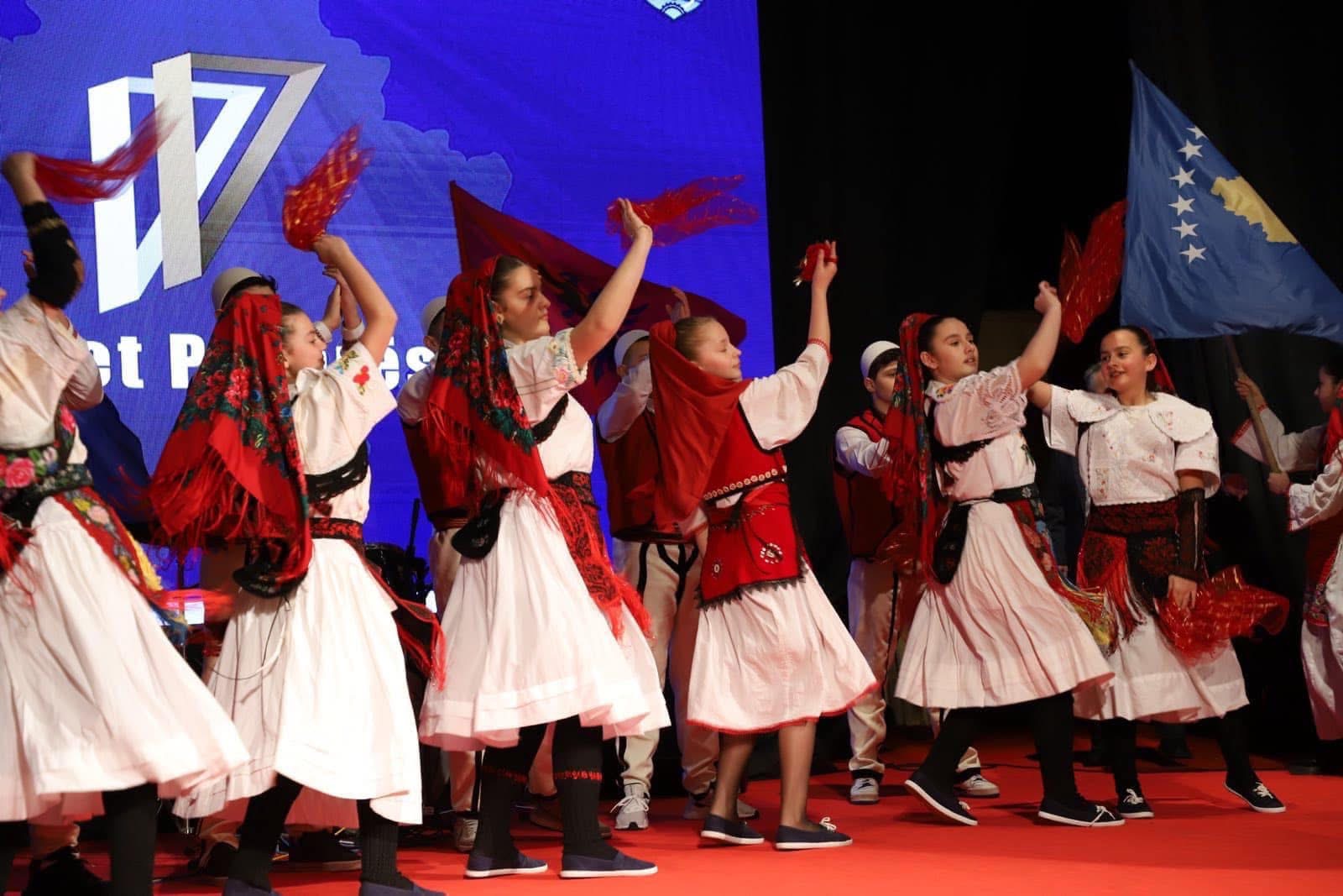 Ansambli  Hasan Prishtina  sjell festën e Pavarësisë së Kosovës në Austri