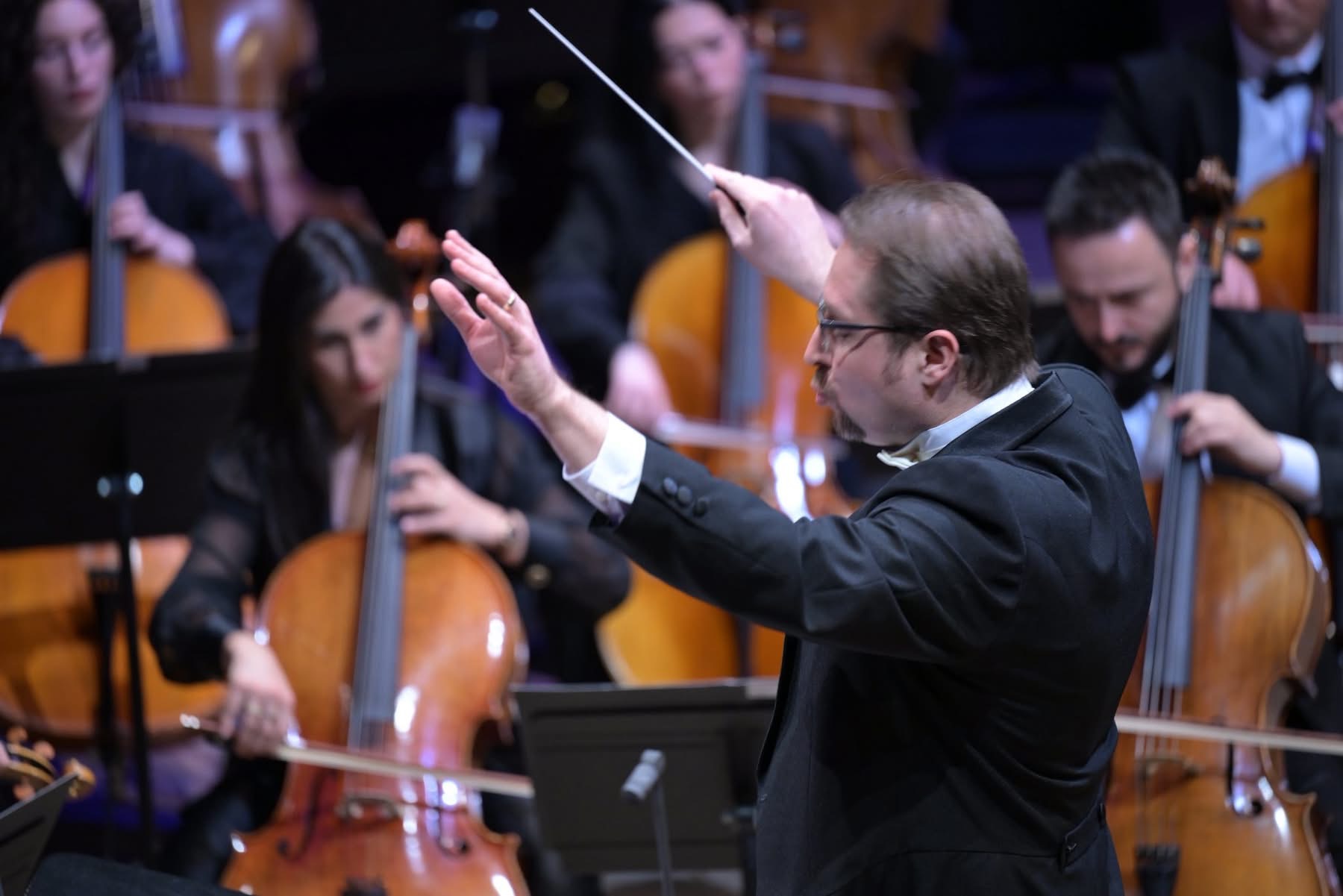 Filharmonia e Kosovës debuton në Varshavë me koncert për 18 vjetorin e Pavarësisë