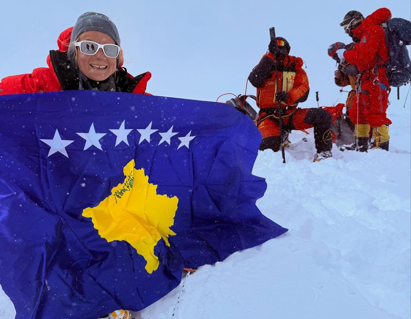 Flamuri i Kosovës mbi Himalaje  një ëndërr e përmbushur e Uta Ibrahimit