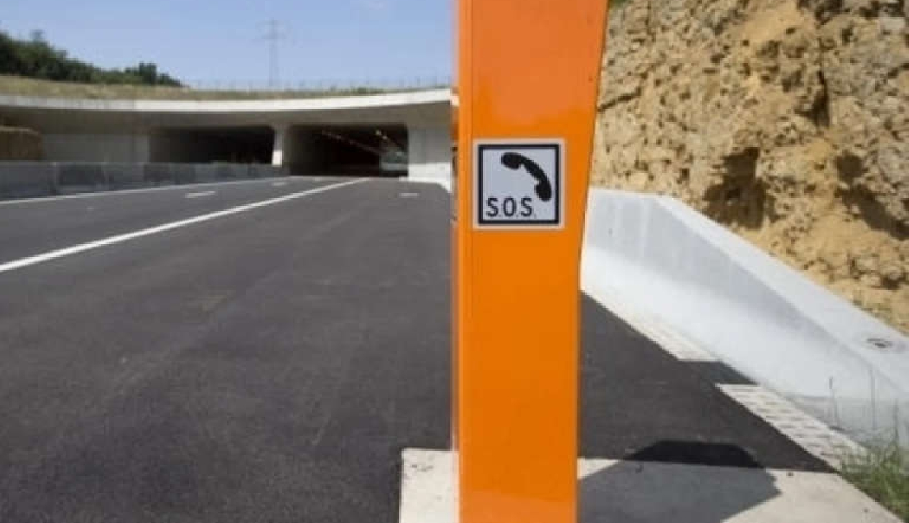 Zvicër  Telefonat e emergjencës në rrugë mund të hiqen